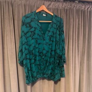 Akemi + Kin Palm Leaf Dolman Sleeve Petraea Blouse